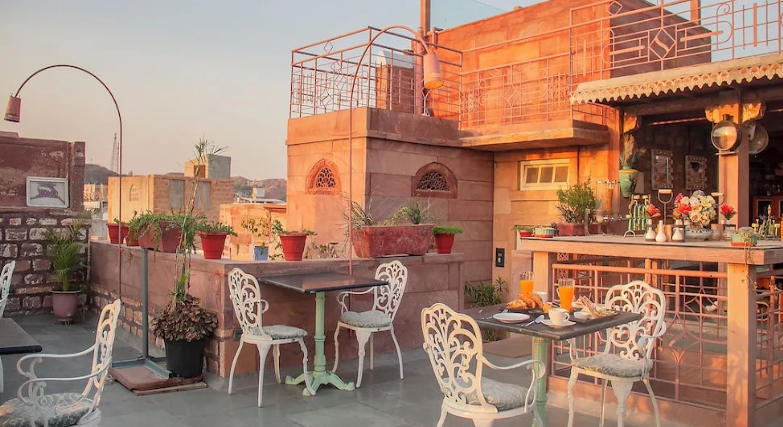 Amritara Social Palace(Uttarkashi)